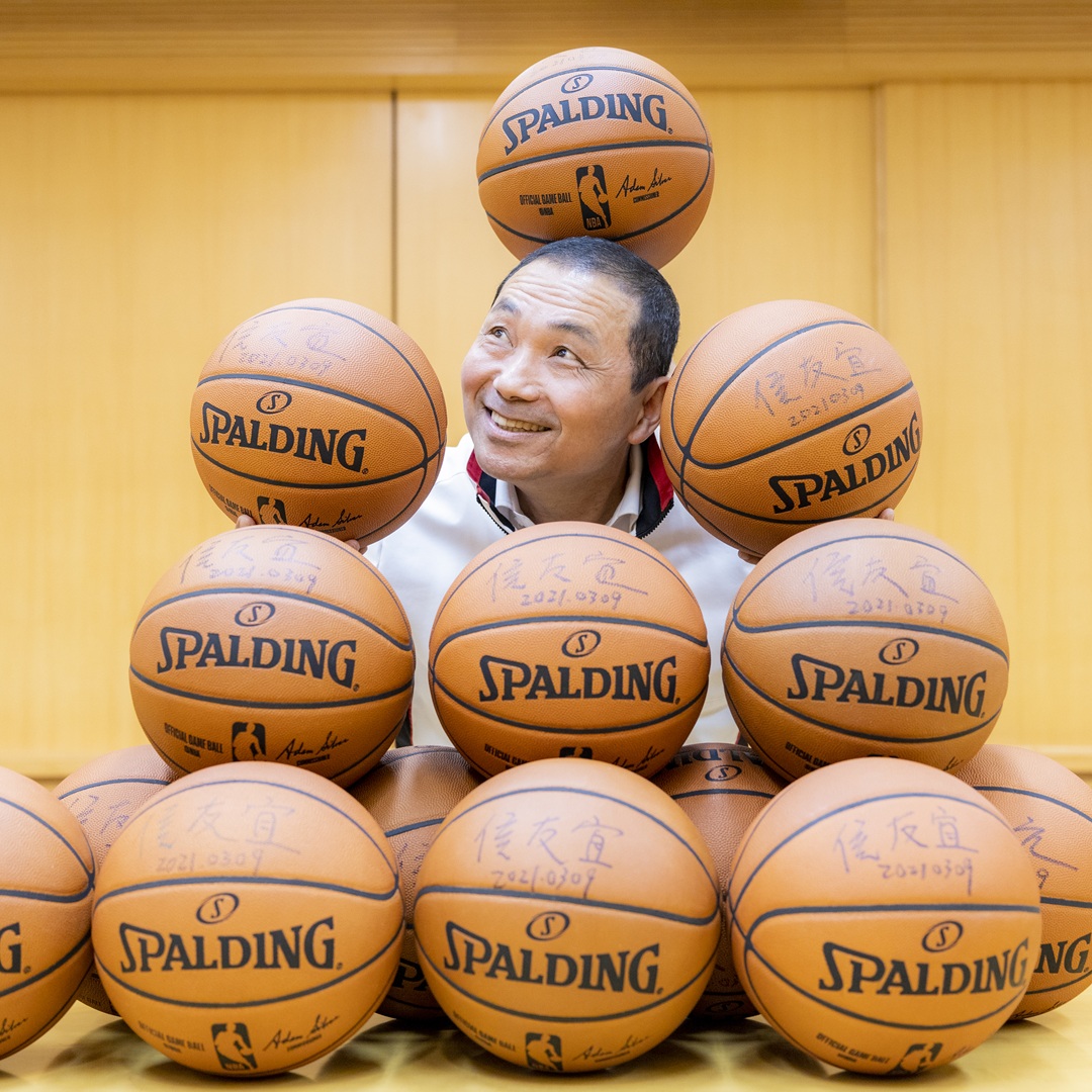 咦！路上有你（唸出來）